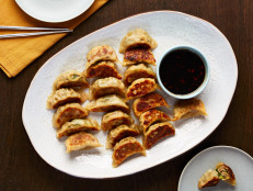 Chicken Pot Stickers With Dipping Sauce Recipe Molly Yeh Food Network