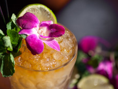 Tom S Classic Dark And Stormy Recipe Food Network