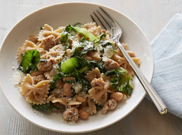 Pasta with Escarole, White Beans and Chicken Sausage    