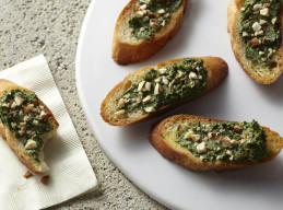 Spinach Almond Crostini