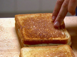 Grilled Cheese Sandwich with Spicy Buffalo Chicken, Pepper Jack and Blue Cheese