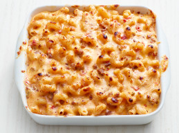Mac and Cheese Queso with Sausage