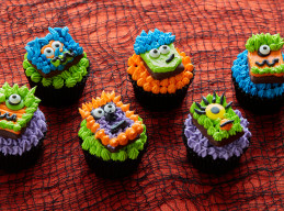 S'mores Monster Cupcakes