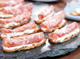 Biscotti, Herbed Cream Cheese and Salami 