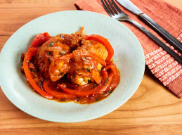 Braised Chicken Thighs with Tomatoes, Peppers and Onions 