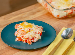 Tomato Rice with Crispy Cheddar