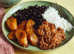 Pabellón Criollo: Venezuela’s National Dish