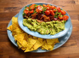 Bacon, Guacamole & Tomatoes