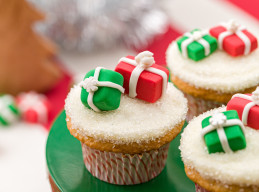 Mini Present Cupcake Toppers