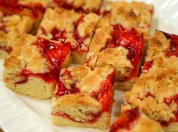 Almond and Strawberry Jam Bars