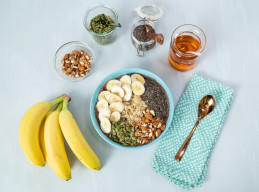 Berry Banana Grain Bowl