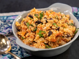 California-Style Cauliflower Rice and Beans 