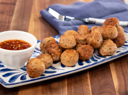 Turkey Meatballs with Ginger and Garlic 