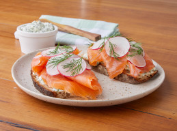 Open Rye Sandwich with Smoked Salmon