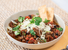 The Kitchen Thanksgiving Live: Sunny's 5-Ingredient Chili
