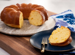Peach Bundt Cake 
