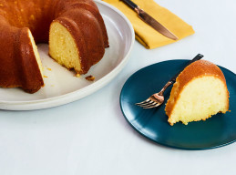 Citrus Sunshine Pound Cake