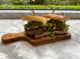 Rome-Style Pizza Burgers