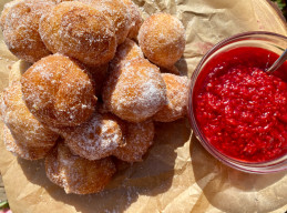 Ricotta Fritters with Raspberry Jam