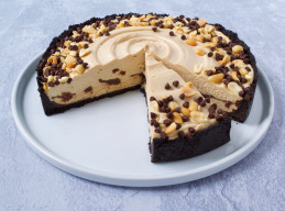 No-Bake Peanut Butter Ganache Mud Pie