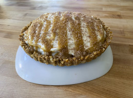 Pretzel-Crusted Butterscotch Banana Cream Tart