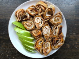 Apple Butter and Cheddar Pinwheels