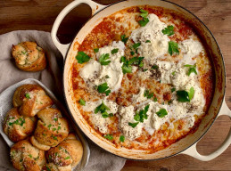 Baked Pizza Dip with Garlic Knots