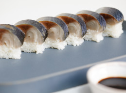 Masaba Oshizushi (Mackerel Sushi Rolls)
