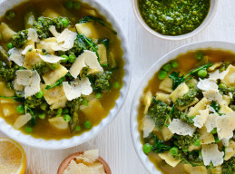 Spring Ravioli Soup (Sponsored)
