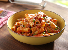 Sausage and Pea Pasta