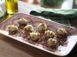 Jalapeño Popper-Stuffed Mushrooms