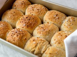 Everything Pull-Apart Rolls