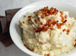Mashed Potatoes with Bacon and Garlic