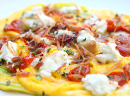 Frittata with Garlic, Bacon, Roasted Tomatoes, and Thyme