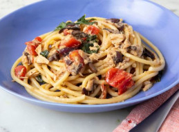 Bucatini with Tuna, Olives and Tomatoes