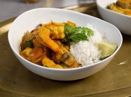Shrimp Curry with Coconut Milk 