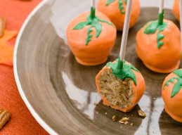 Pecan Pie Pumpkin Cake Pops