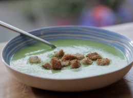 Easy Peasy Pea Soup