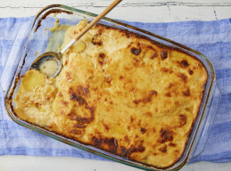 Cheesy Potatoes Gratin 