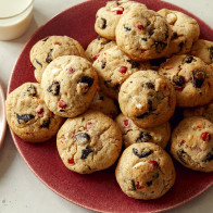 Peppermint Cookies-and-Cream Cookies
