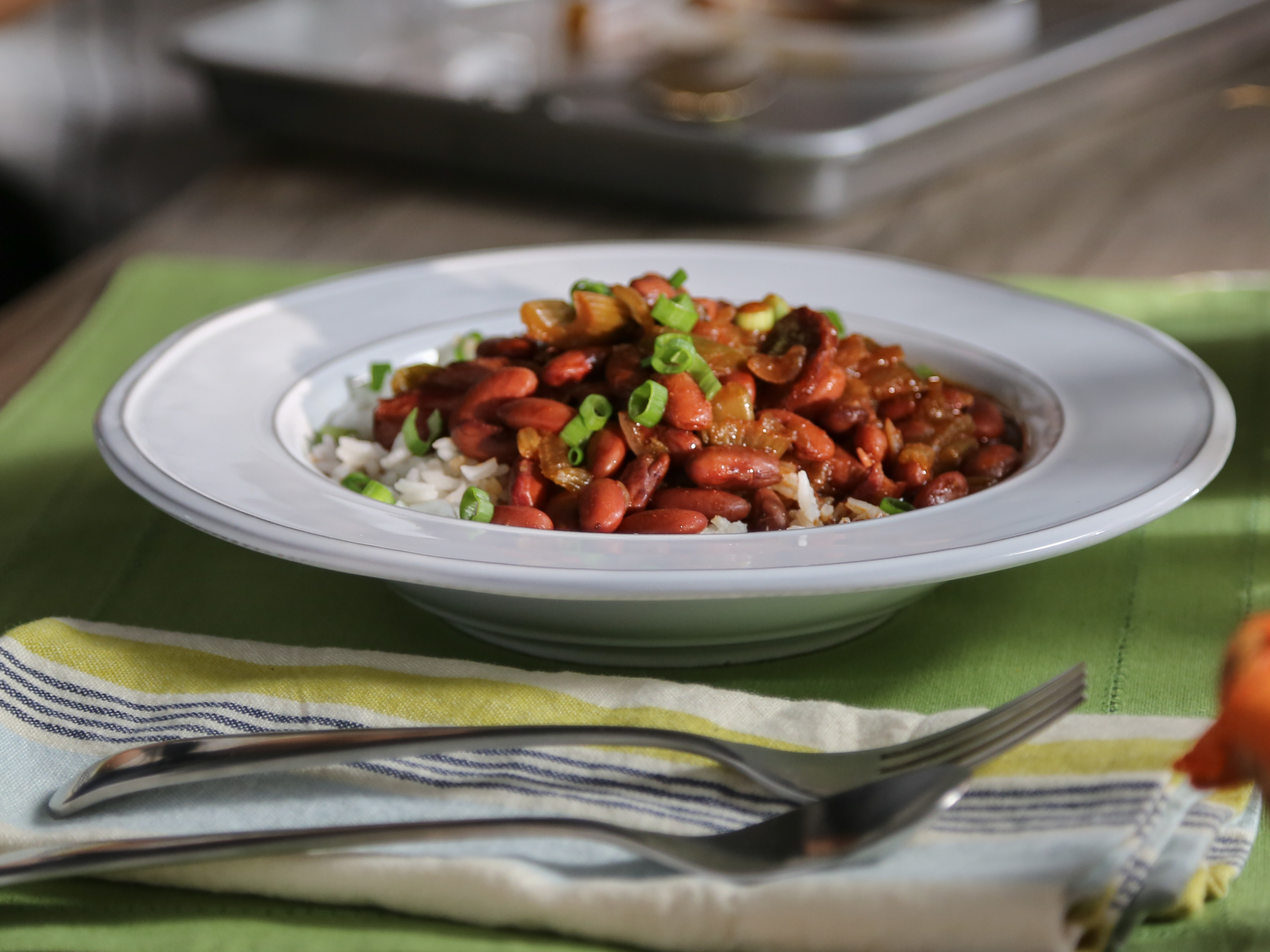 Slow Cooker Red Beans And Rice Recipe Valerie Bertinelli Food Network