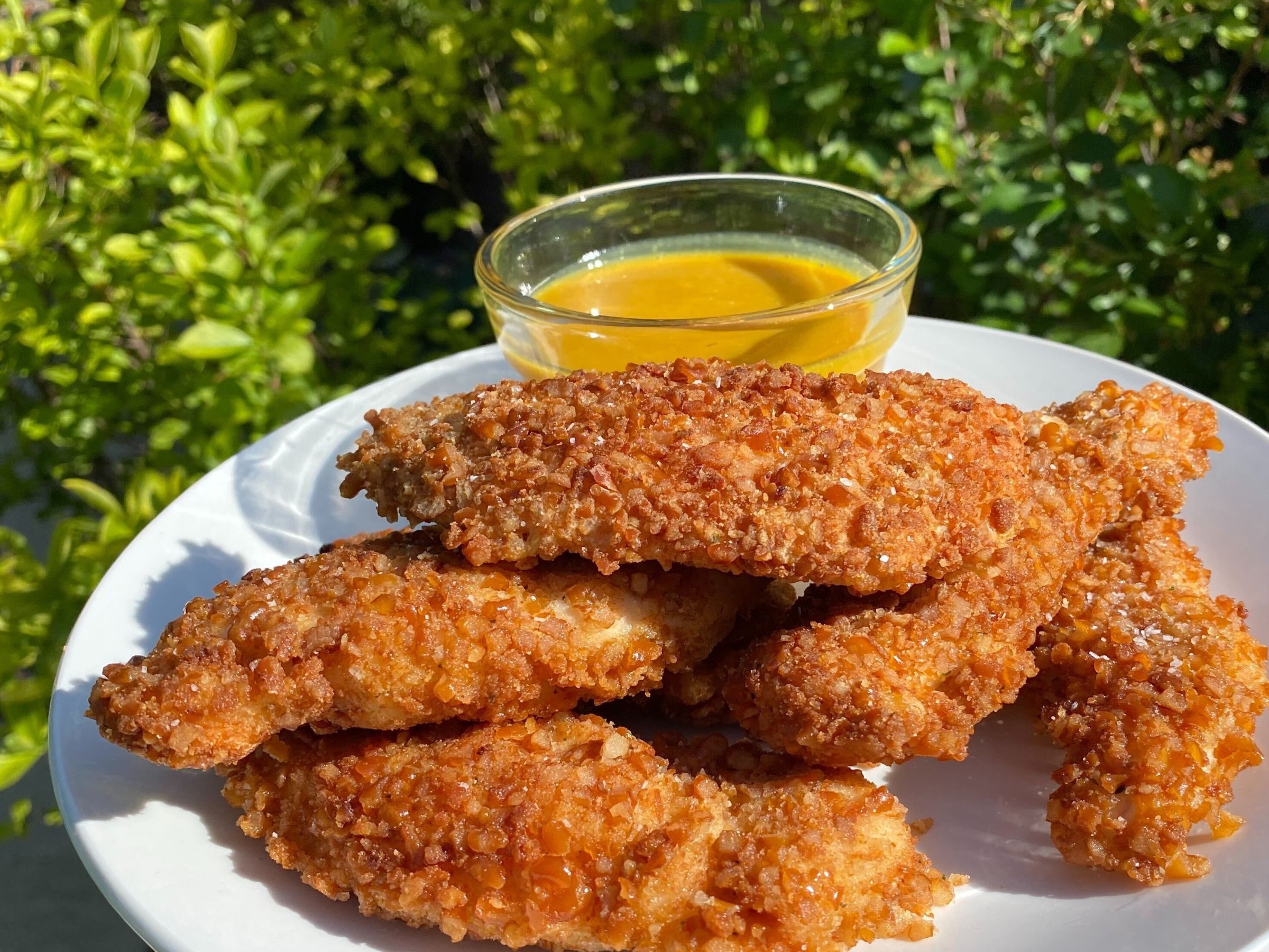 Pretzel-crusted Chicken Fingers With Honey Mustard Dipping Sauce – Food ...